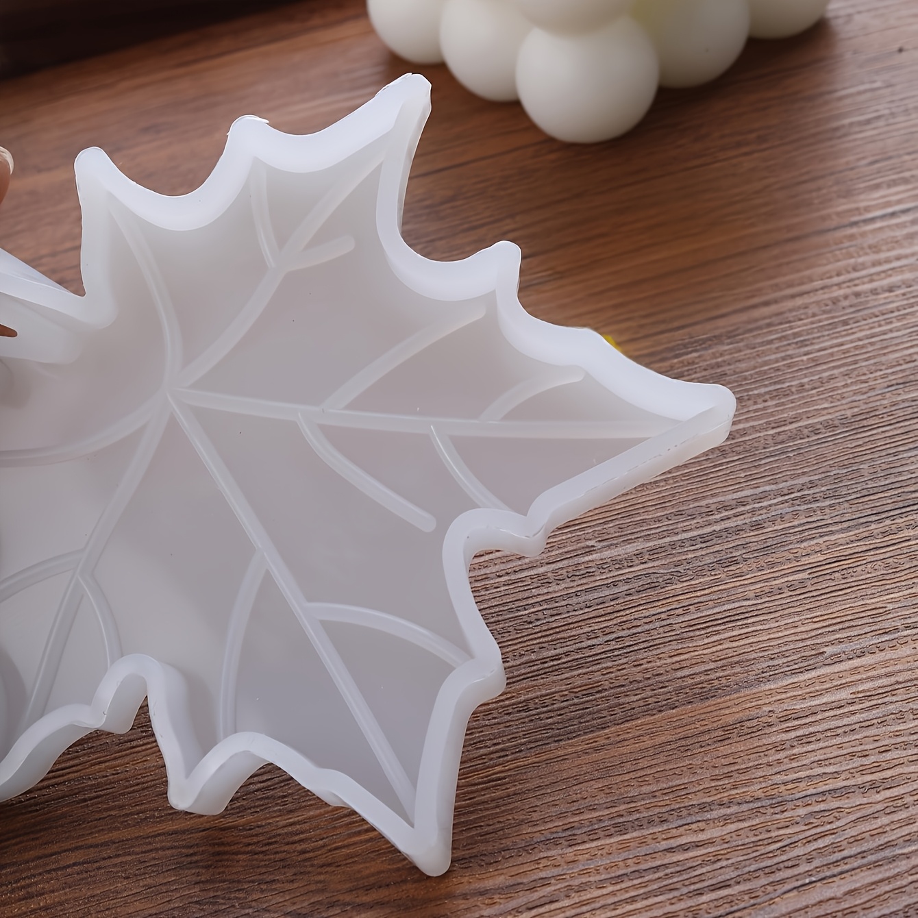 1PC Maple Leaf shaped Silicone - Soap Making Line ulasan dan harga